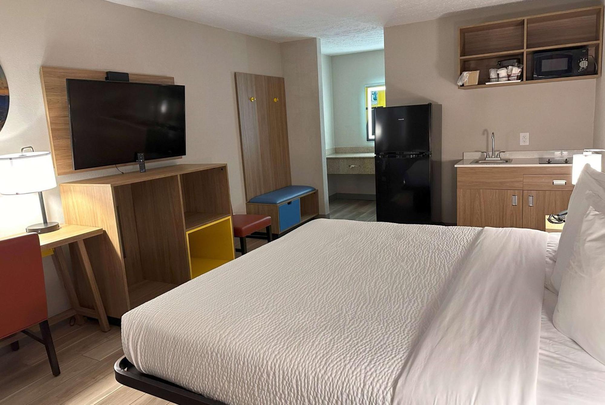 Days Inn By Wyndham Kings Dominion דוסוול מראה חיצוני תמונה