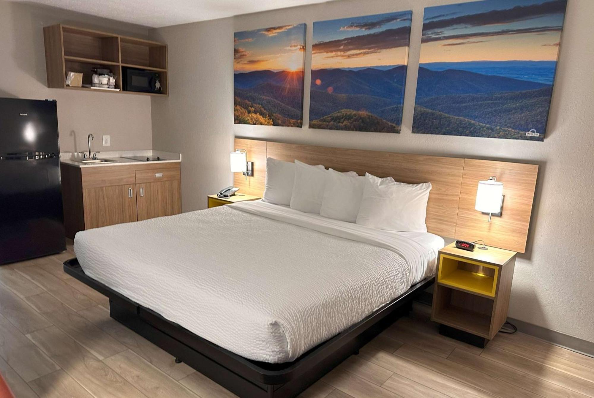 Days Inn By Wyndham Kings Dominion דוסוול מראה חיצוני תמונה